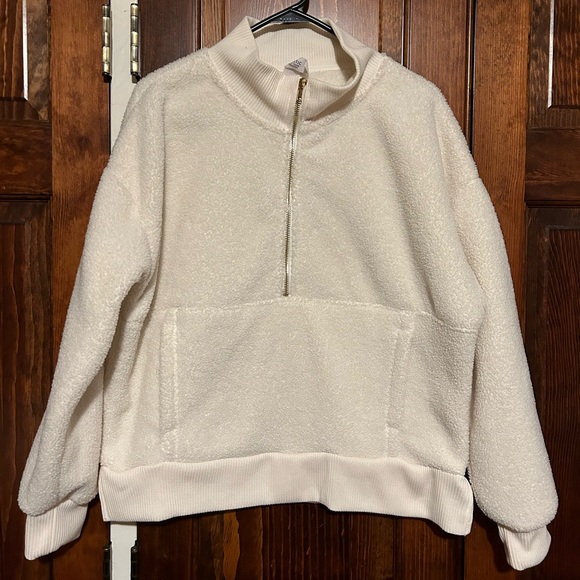 Zip Sweater - Picture 1 of 8